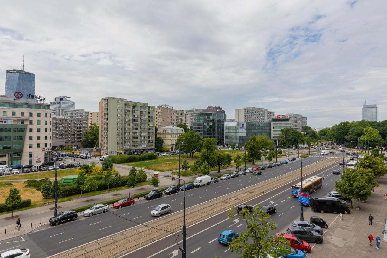 Trendy Apartment Marszalkowska With City View Near Ogrod Saski By Noclegi Renters ワルシャワ エクステリア 写真