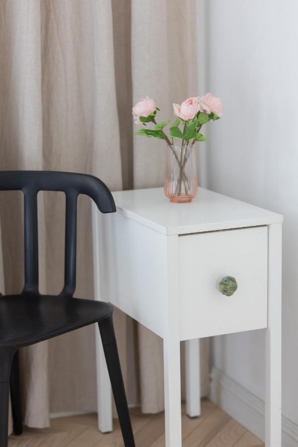 Trendy Apartment Marszalkowska With City View Near Ogrod Saski By Noclegi Renters ワルシャワ エクステリア 写真
