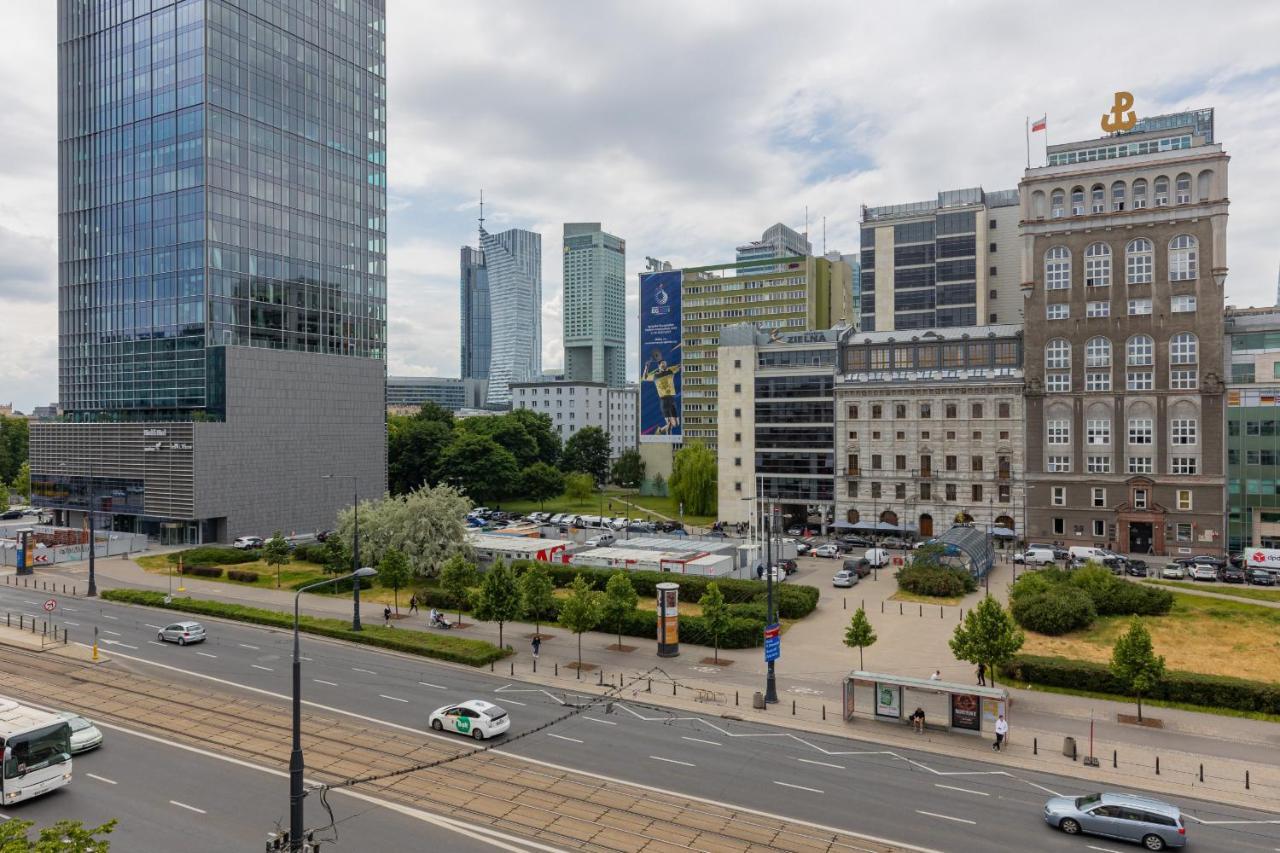 Trendy Apartment Marszalkowska With City View Near Ogrod Saski By Noclegi Renters ワルシャワ エクステリア 写真