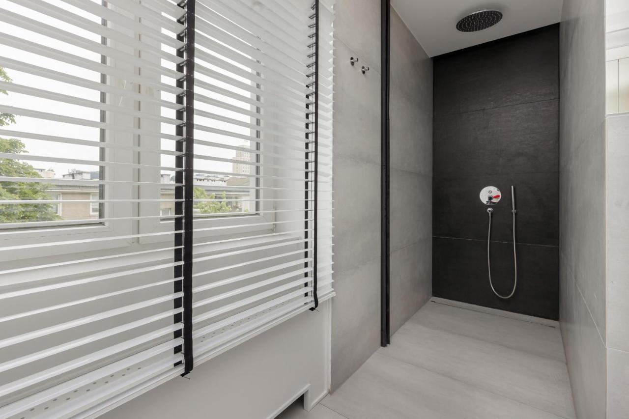 Trendy Apartment Marszalkowska With City View Near Ogrod Saski By Noclegi Renters ワルシャワ エクステリア 写真